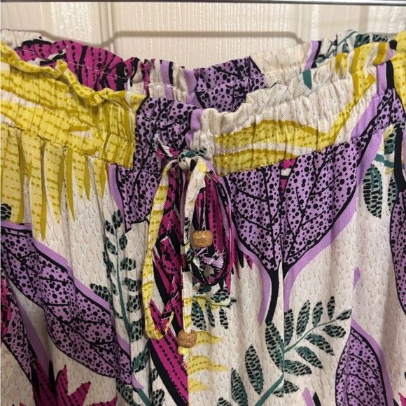 Jane + Delancey Tropical Leaf Matching SET —
Blouse & Wide-Leg Pants | XS - Picture 6 of 12